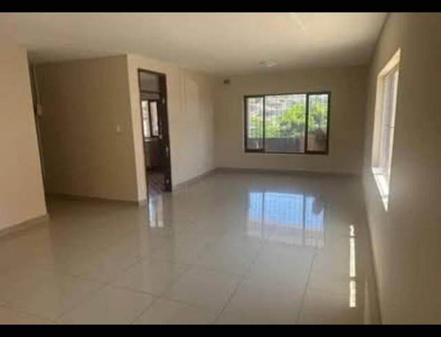 4 BEDROOM PROPERTY TO RENT IN RESERVOIR HILLS